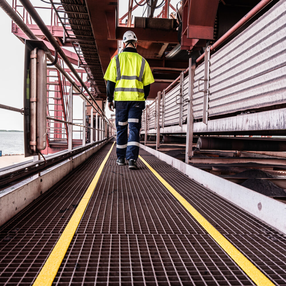 Skridsikkert til marine og offshore.