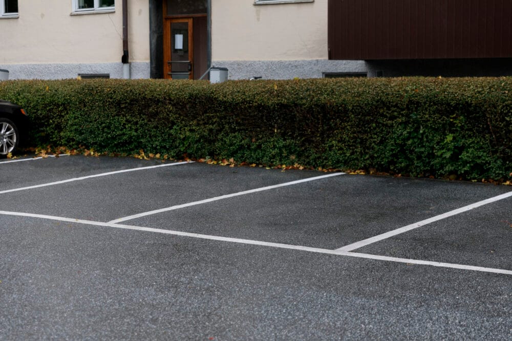 Linjemaling til tryggere udendørsmiljøer.